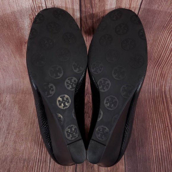 Tory Burch Logo Black Wedge Shoes- size 8 - Picture 12 of 16